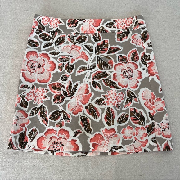 LOFT Dresses & Skirts - Ann Taylor Loft - Floral Print Women's Skirt - Size 0 - A-Line